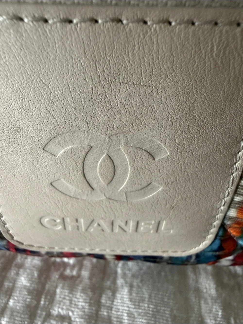 CHANEL Multicolor Tweed & Cream Top-Handle Tote